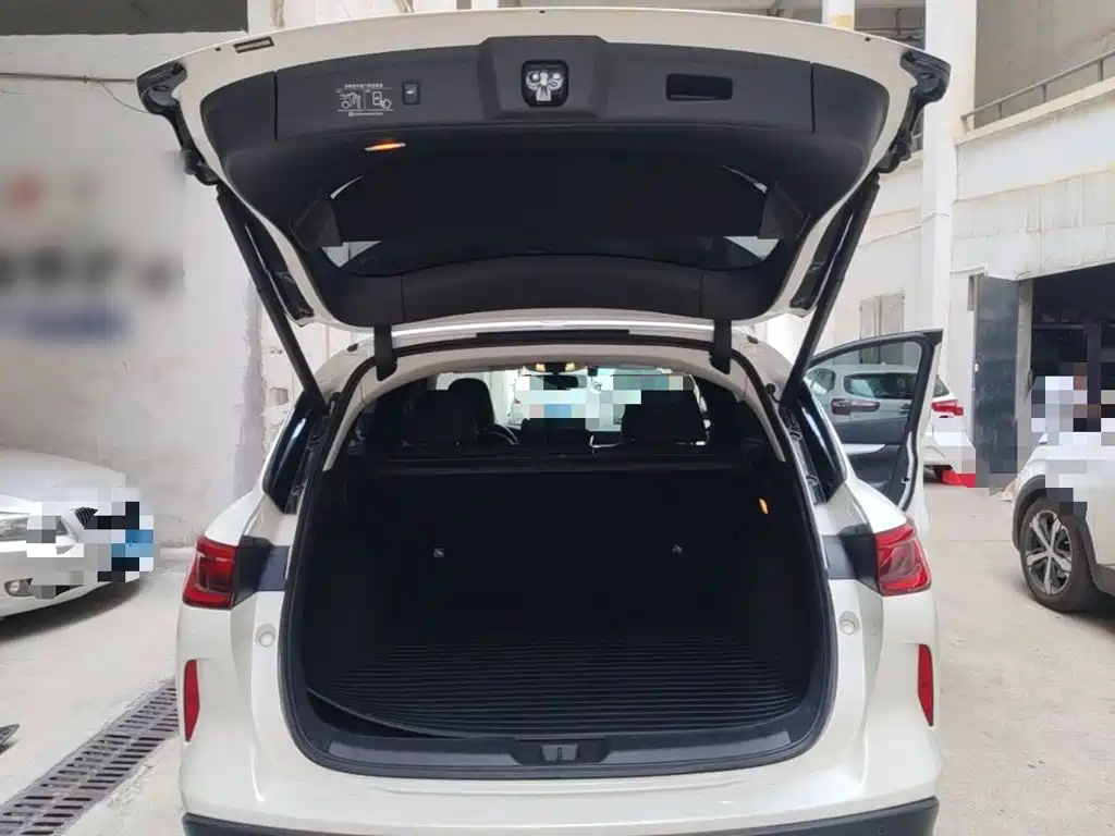 Infiniti QX50 — миниатюра 19