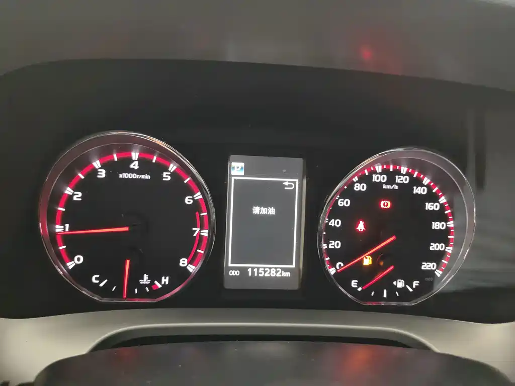 Toyota RAV4 — миниатюра 12