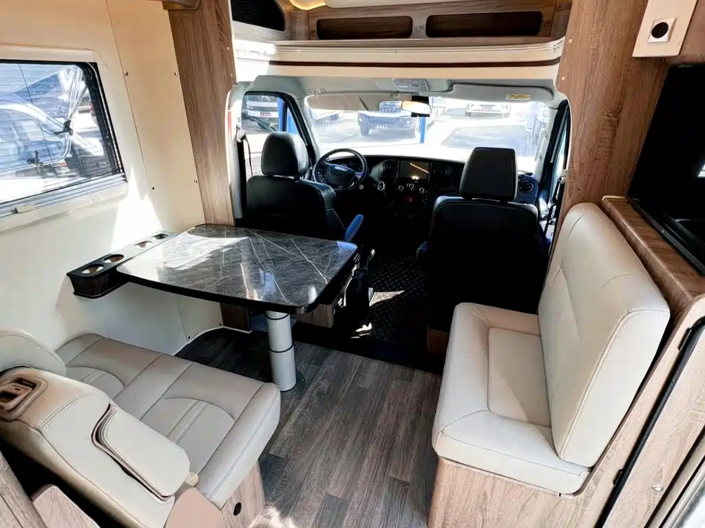 IVECO Ousheng — миниатюра 9