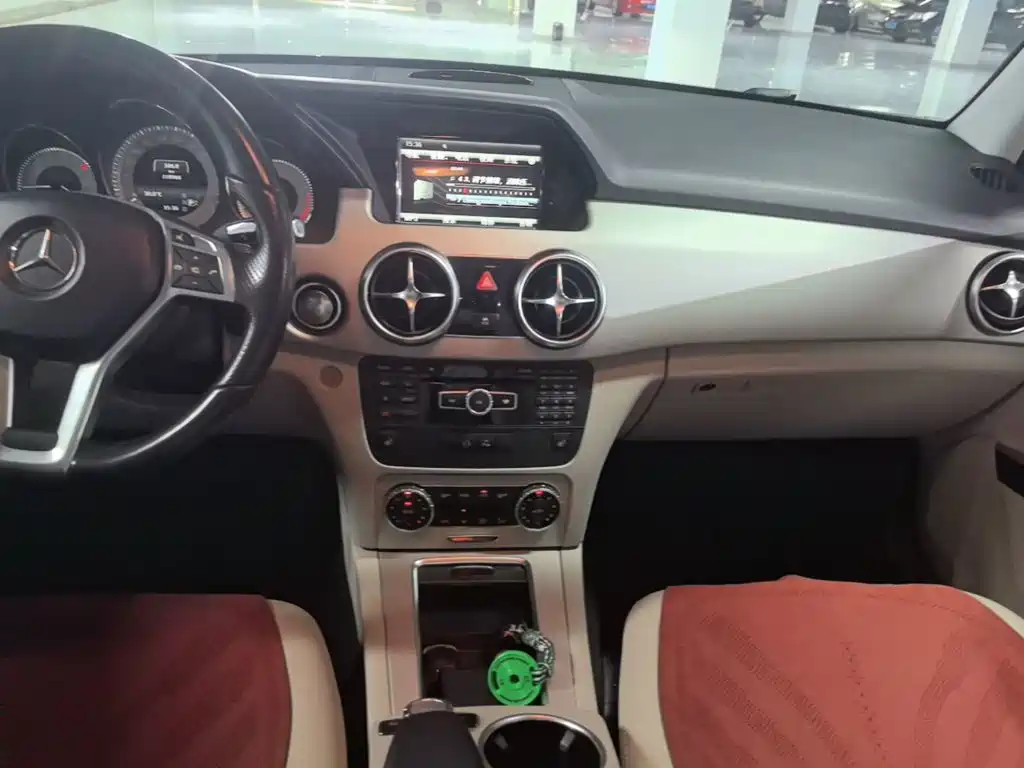 Mercedes-Benz GLK-Class — миниатюра 13