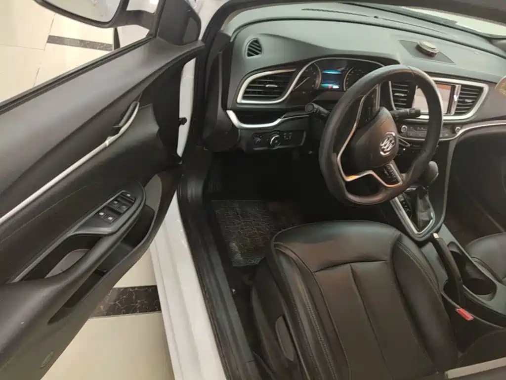 Buick Excelle — миниатюра 16