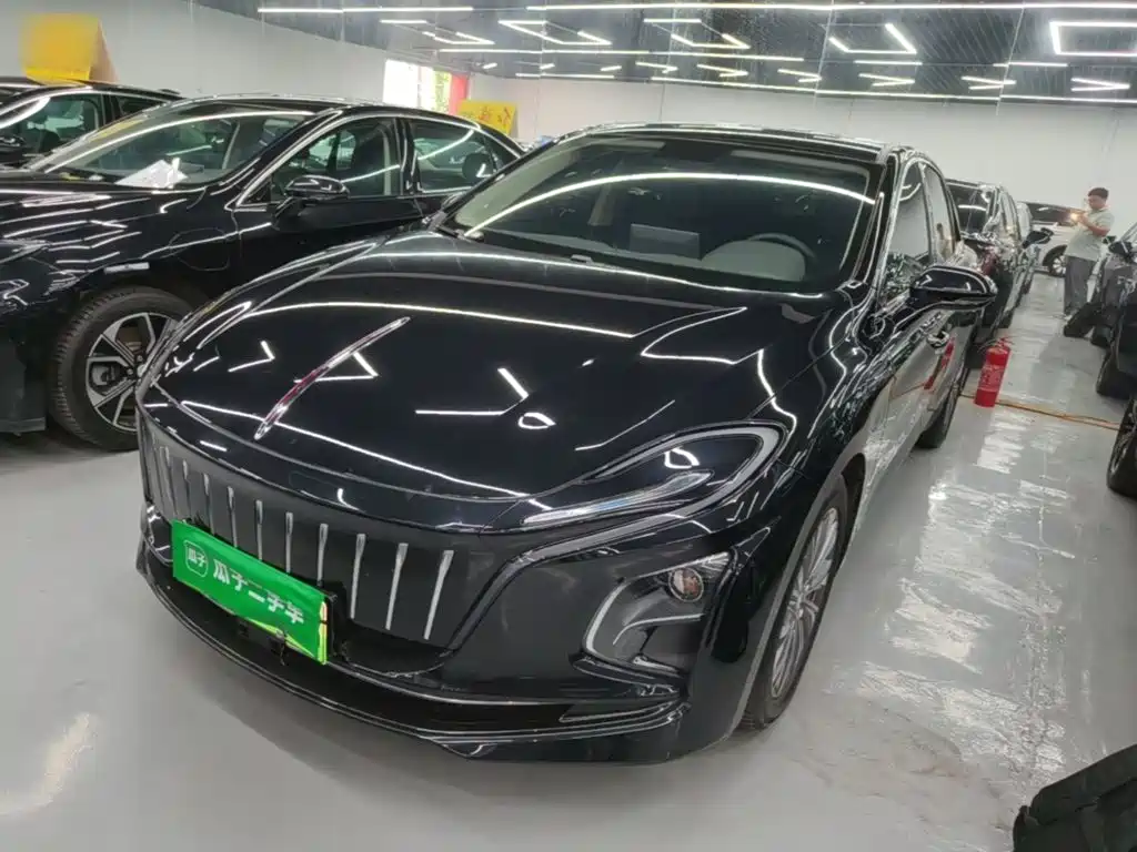 Hongqi Hongqi E-QM5 — миниатюра 2