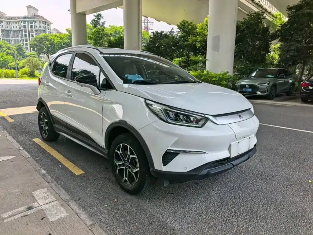 BYD Yuan Pro — миниатюра 4