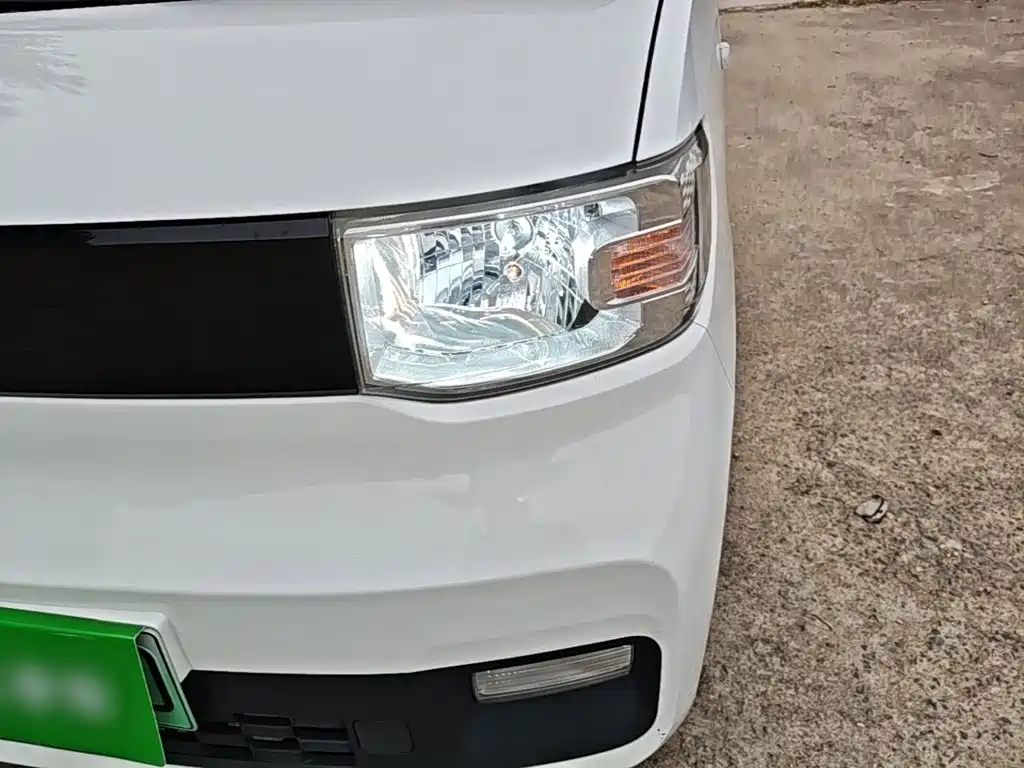 Wuling MINIEV — миниатюра 24