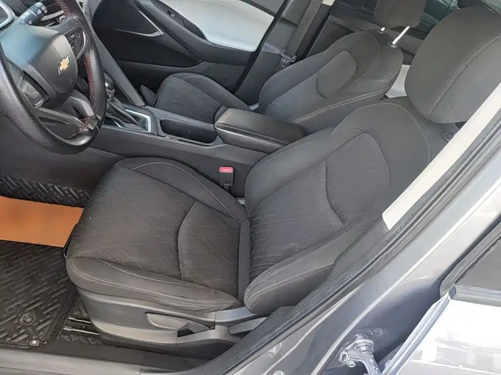 Chevrolet Volando — миниатюра 15
