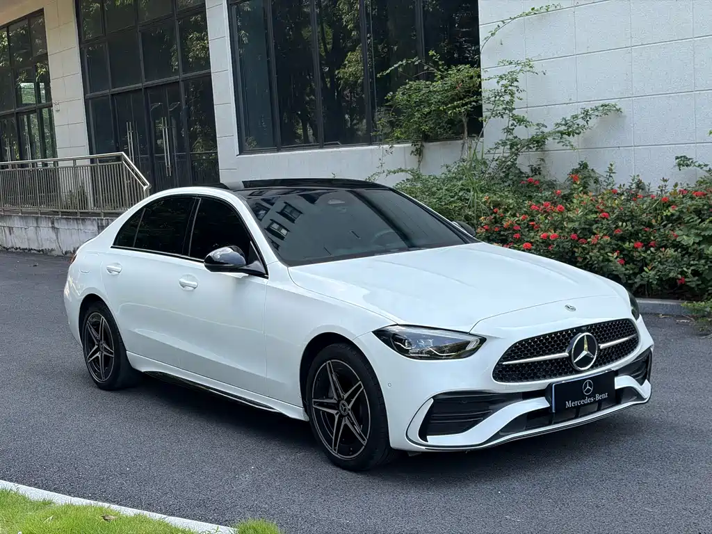 Mercedes-Benz C-Class — миниатюра 9