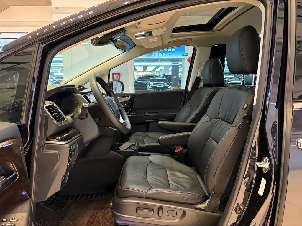Honda Odyssey 2021 2.0L Smart