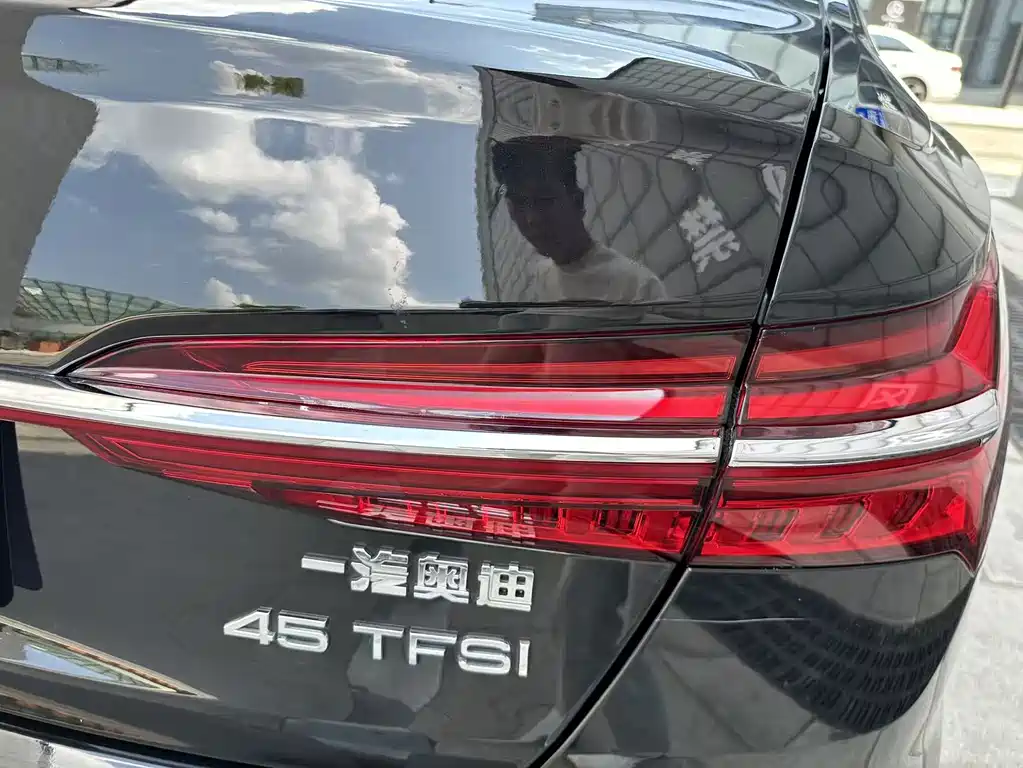 Audi A6L — миниатюра 39