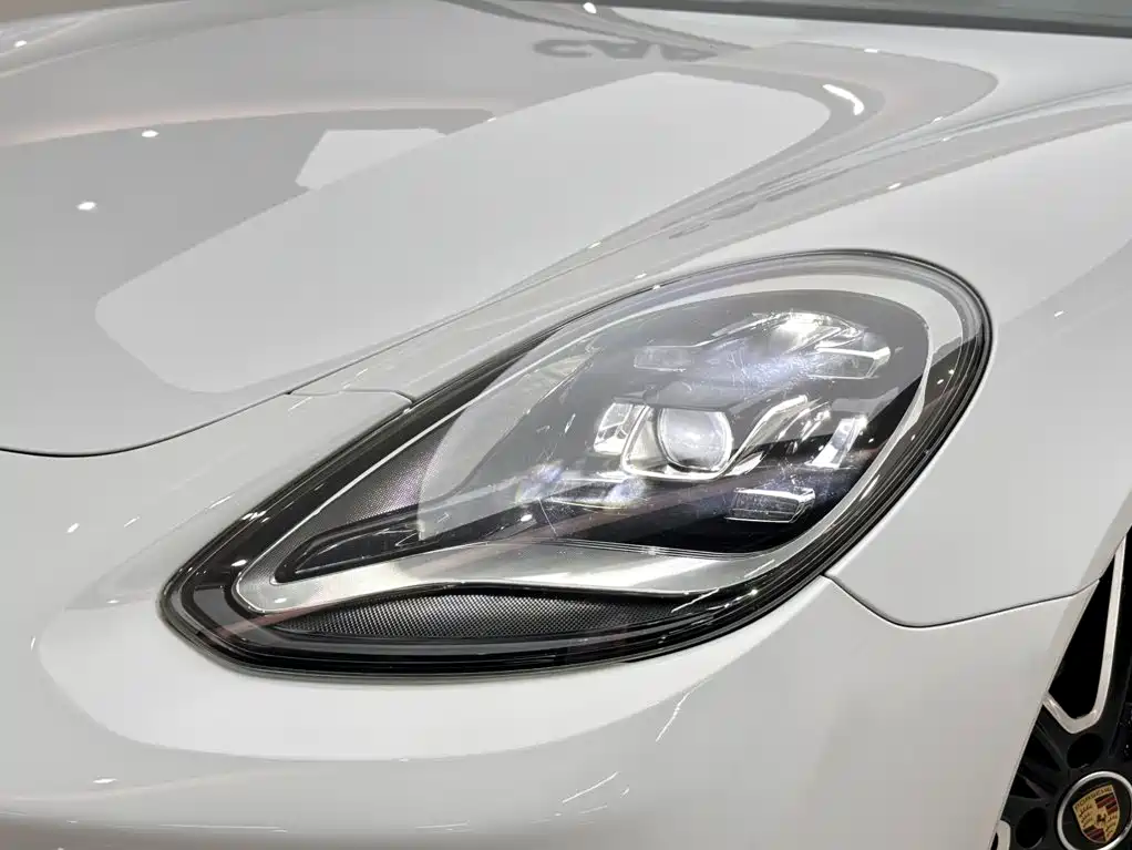 Porsche Panamera — миниатюра 21