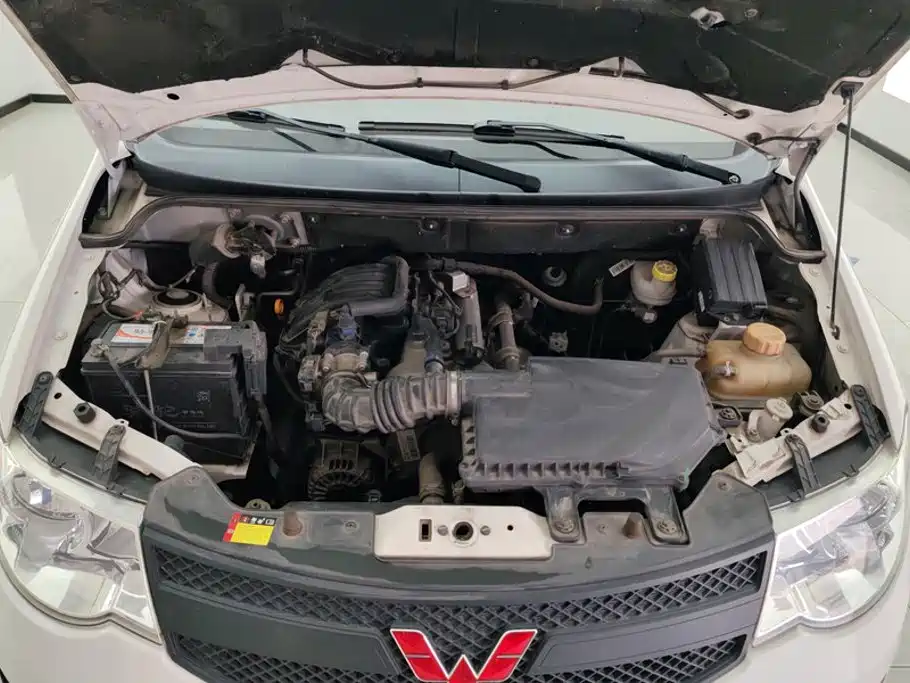 Wuling Hongguang — миниатюра 10