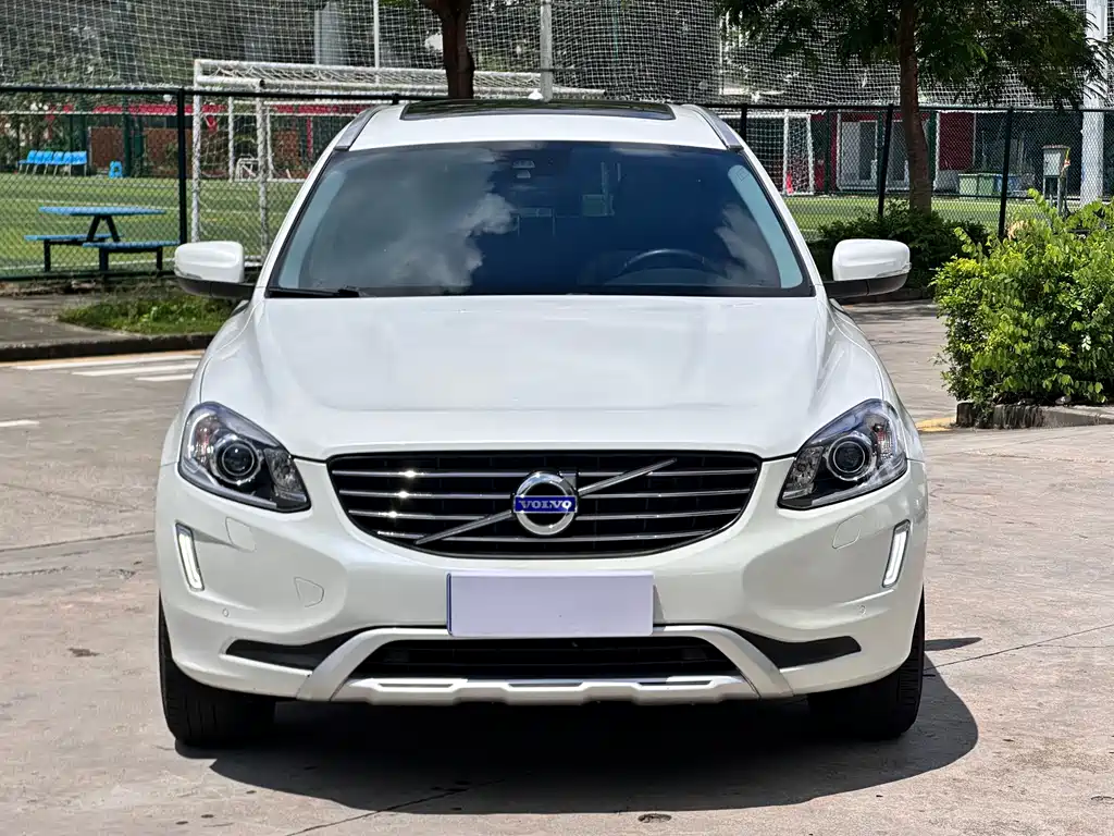Volvo XC60 (Import) — миниатюра 2