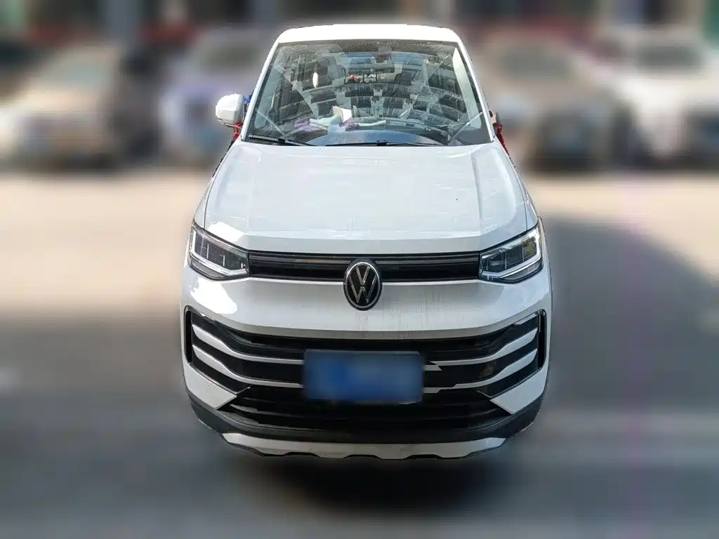 Volkswagen Tharu — миниатюра 2