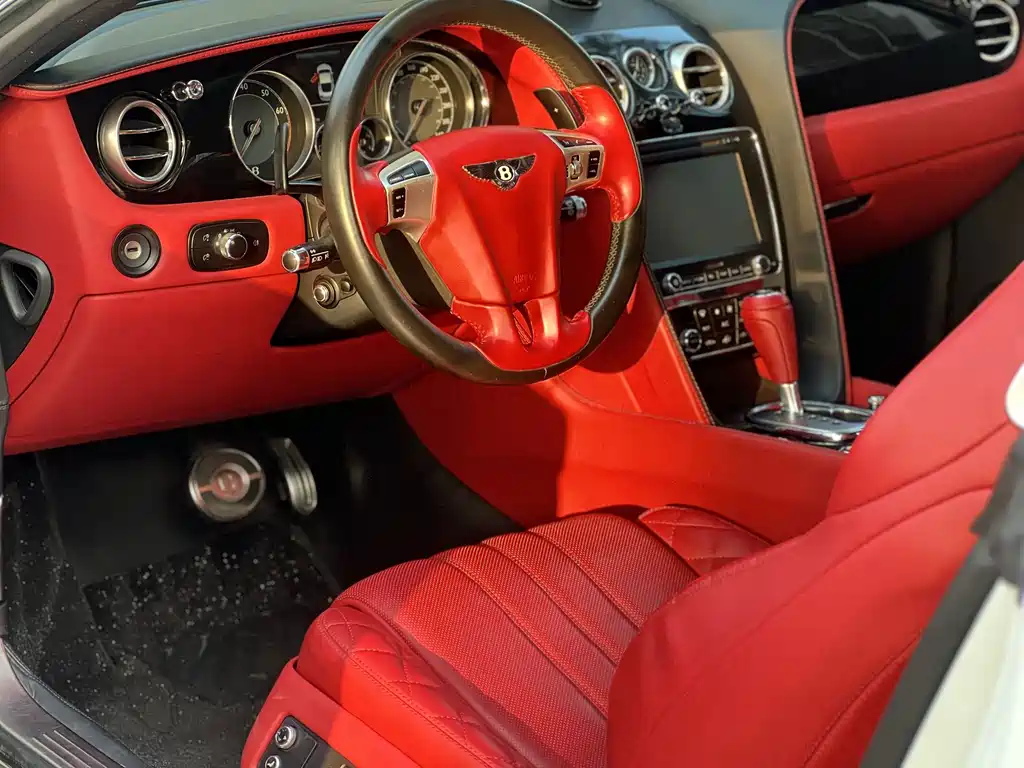 Bentley Continental — миниатюра 10