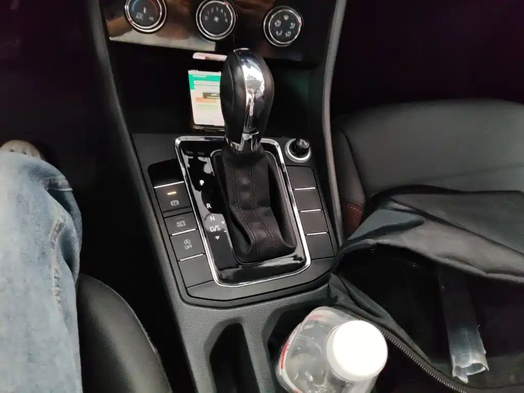 Volkswagen Bora — миниатюра 14