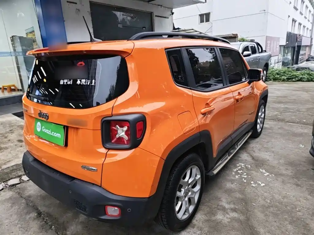 Jeep Renegade — миниатюра 7