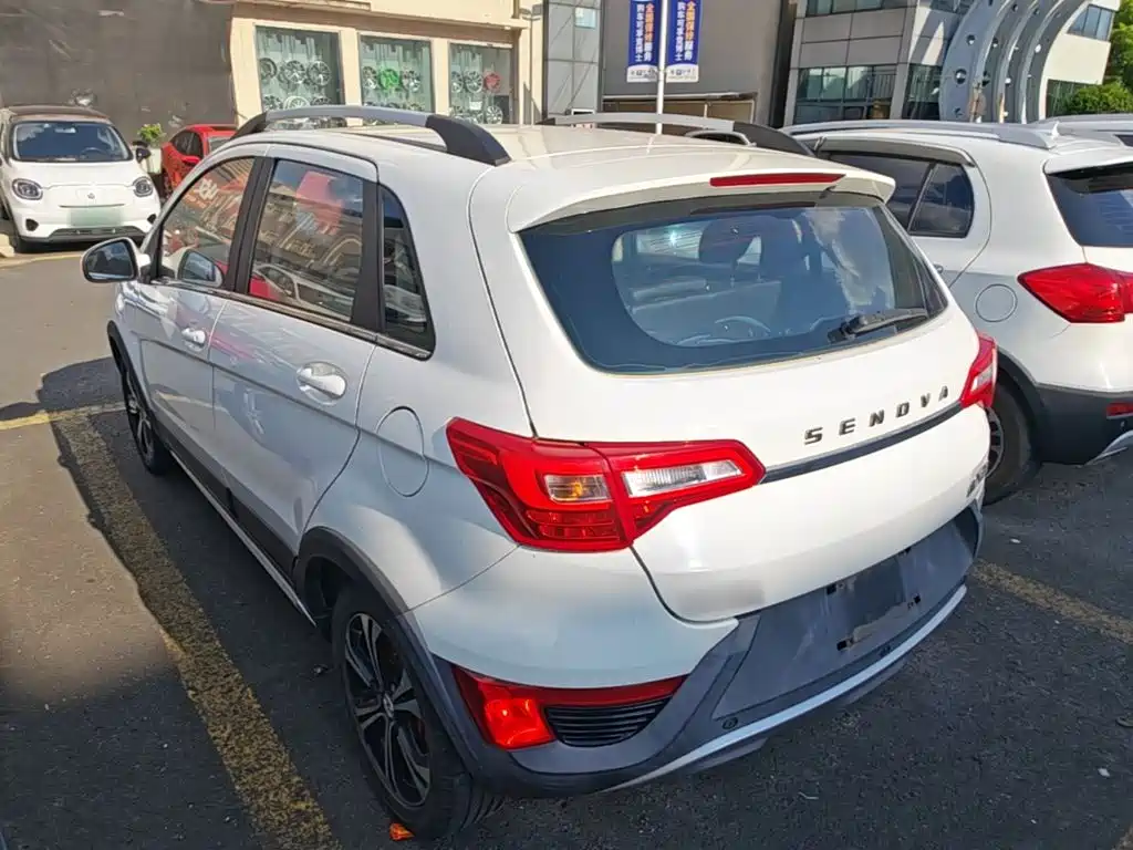 BAIC Senova X25 — миниатюра 5