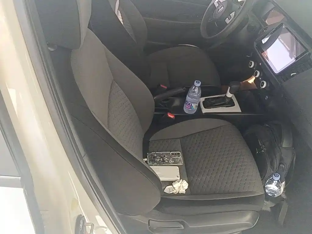 Honda Fit — миниатюра 25