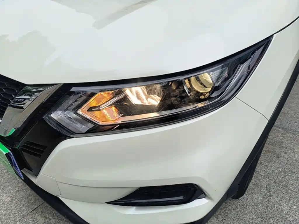 Nissan Qashqai — миниатюра 24