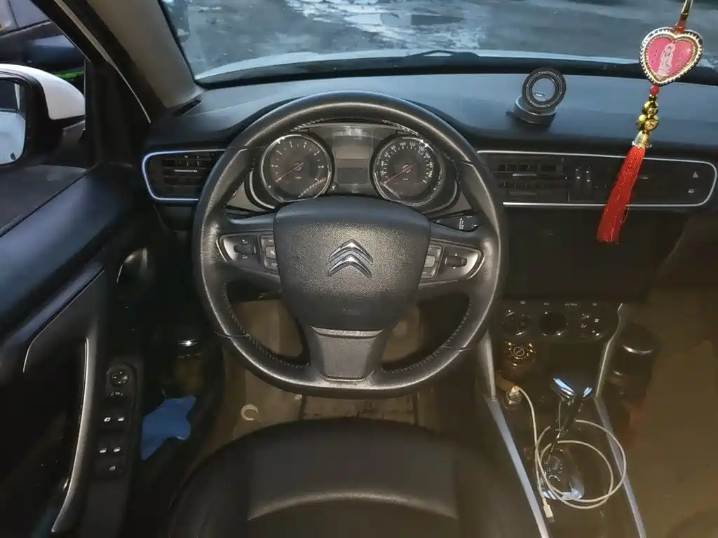 Citroen C3-XR 2015 1.6L AT