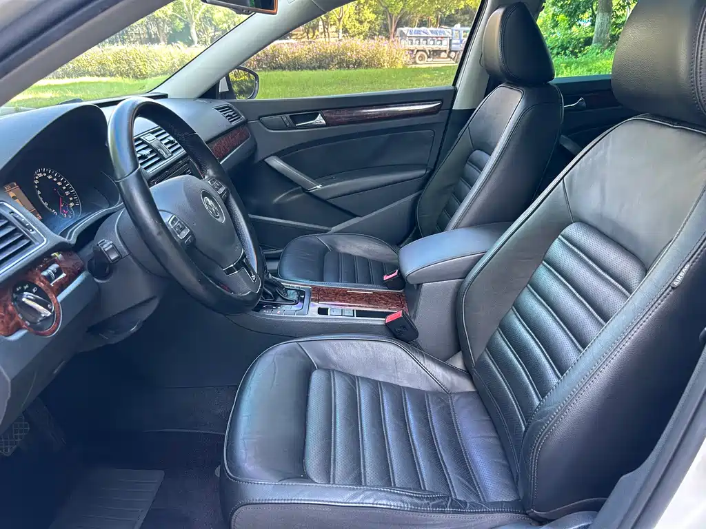 Volkswagen Passat — миниатюра 10
