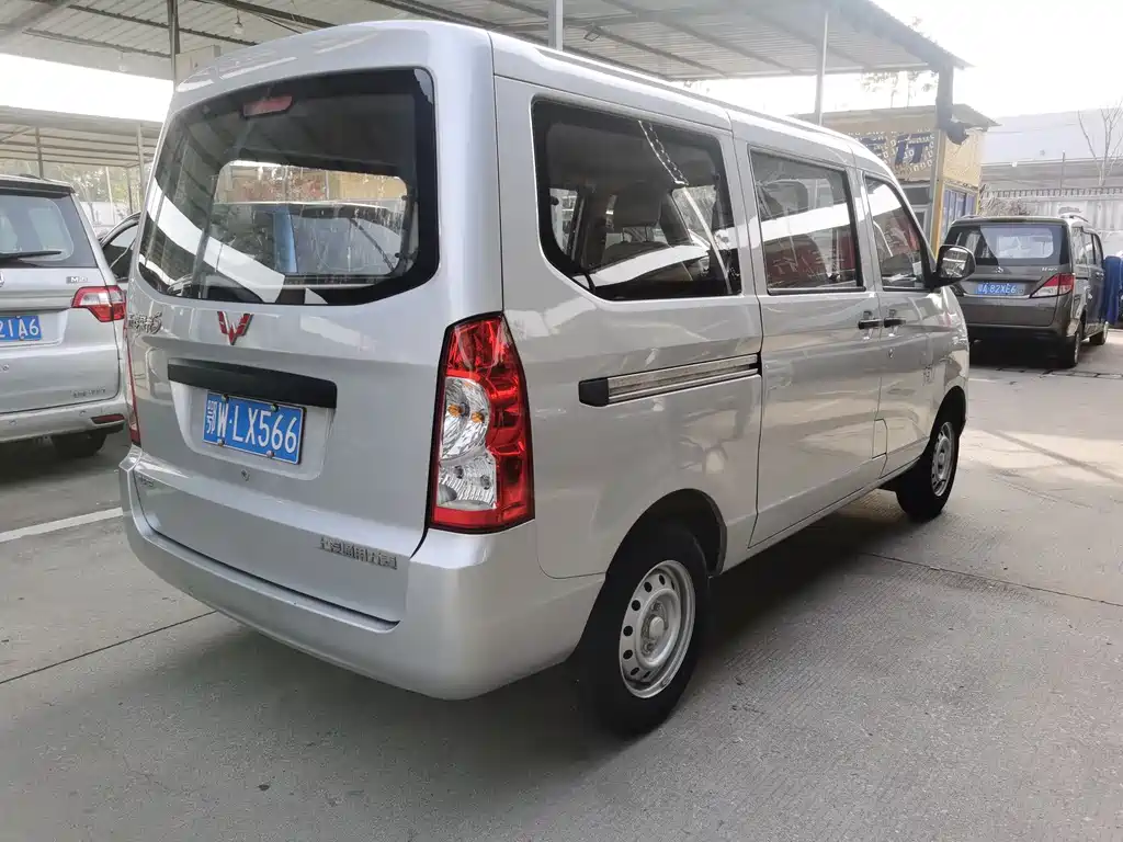 WULING WULING RONGGUANG S