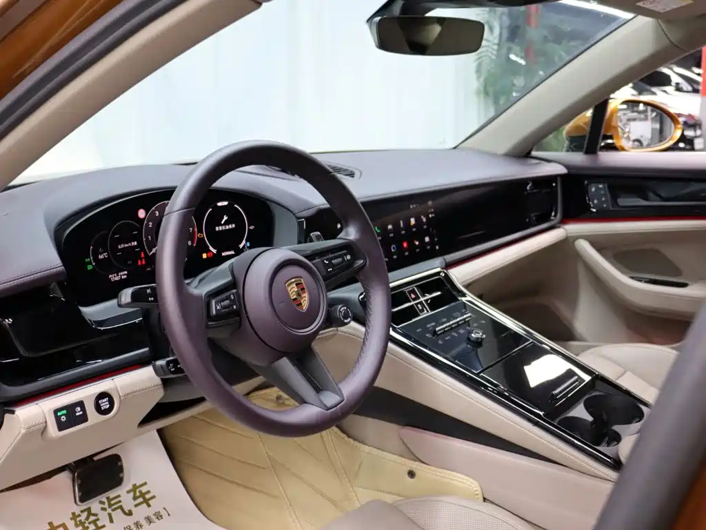 Porsche Panamera — миниатюра 9