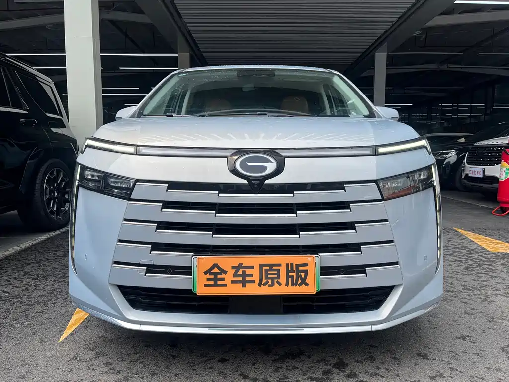 GAC Motor 传祺E8 PHEV