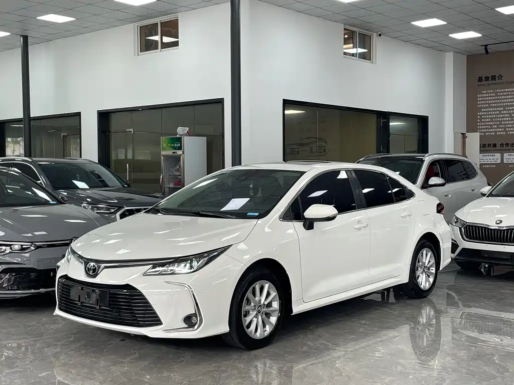 Купить Toyota Corolla