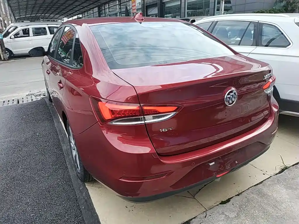 Buick Excelle — миниатюра 5