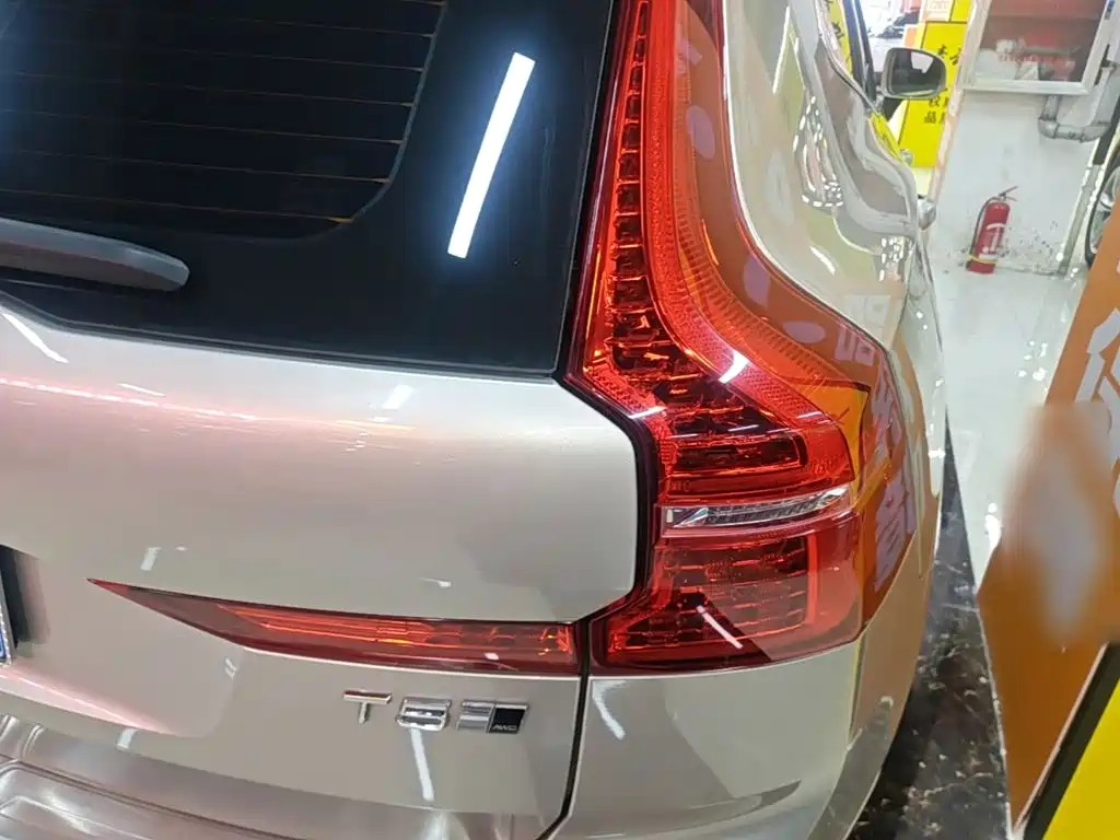 Volvo XC60 — миниатюра 8