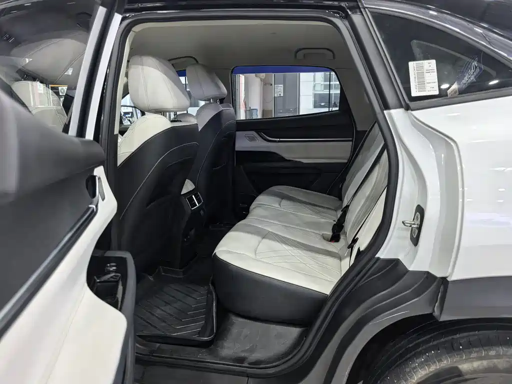 Chery New Energy Shuxiangjia — миниатюра 10