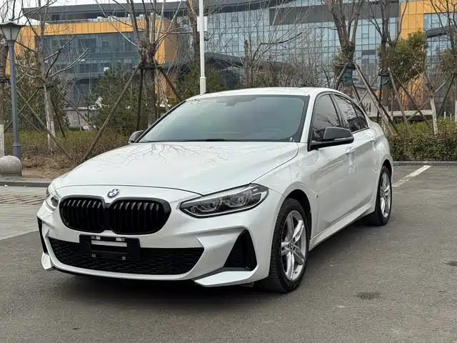 BMW 1 SERIES 2022