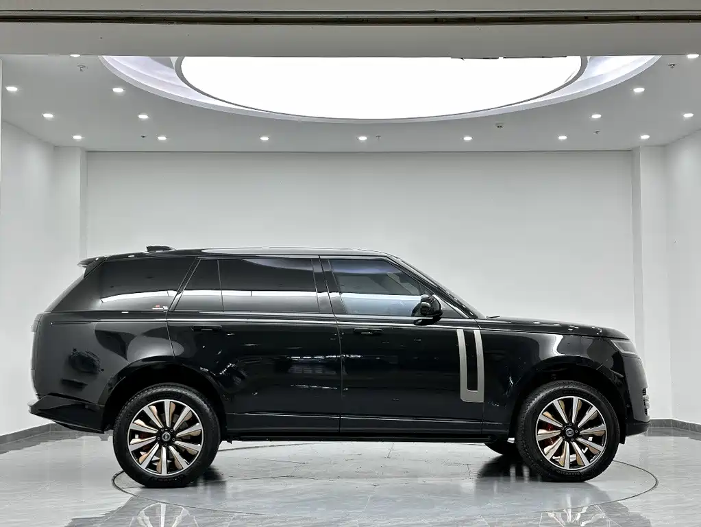 Land Rover Range Rover — миниатюра 4