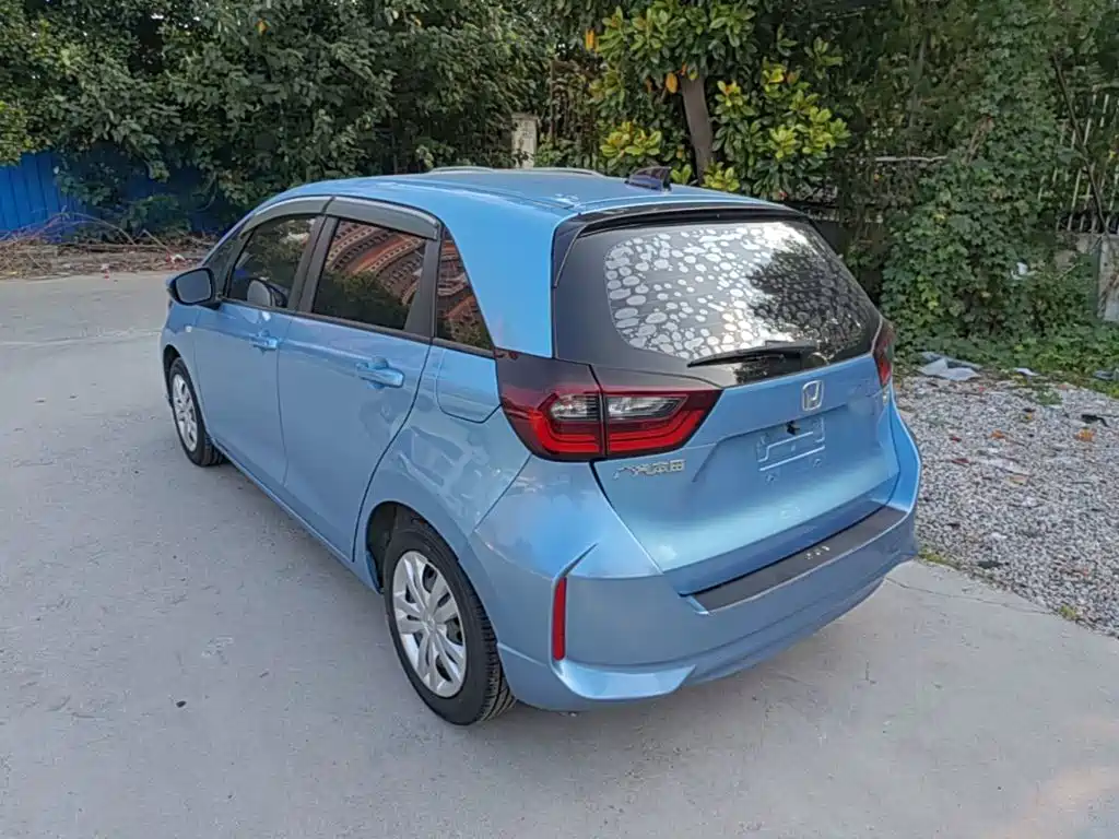 Honda Fit — миниатюра 5