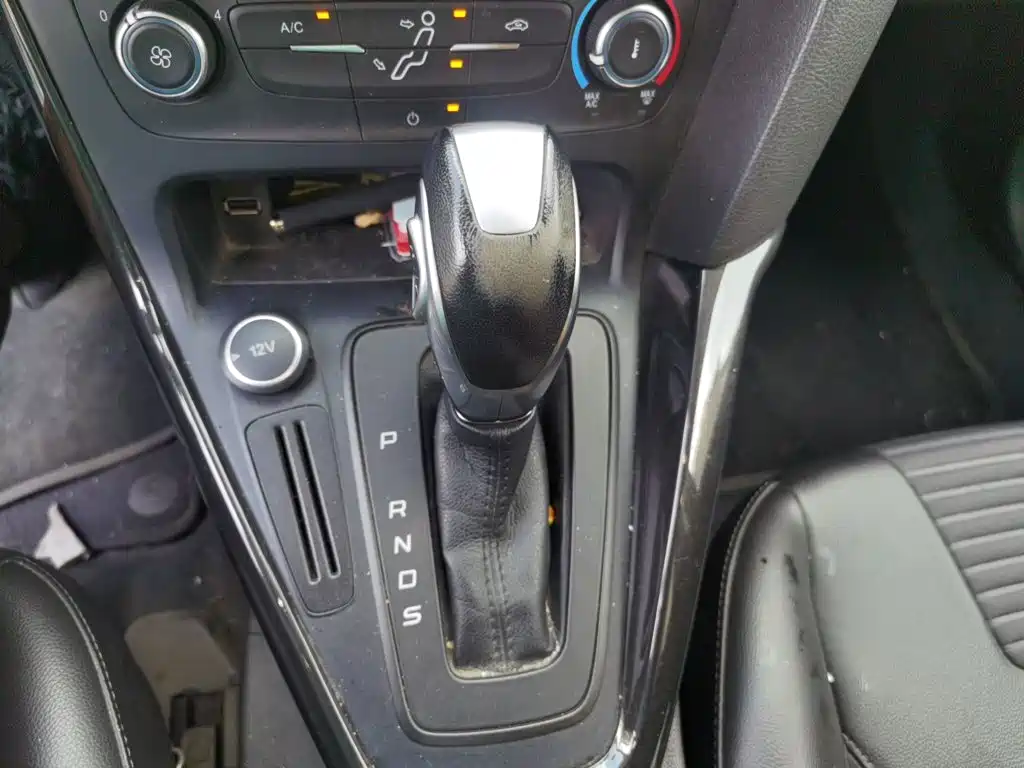 Ford Focus — миниатюра 10