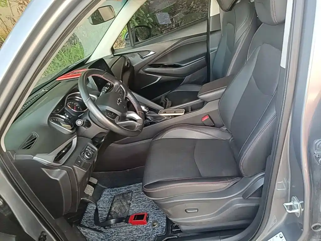 Chevrolet Volando — миниатюра 11