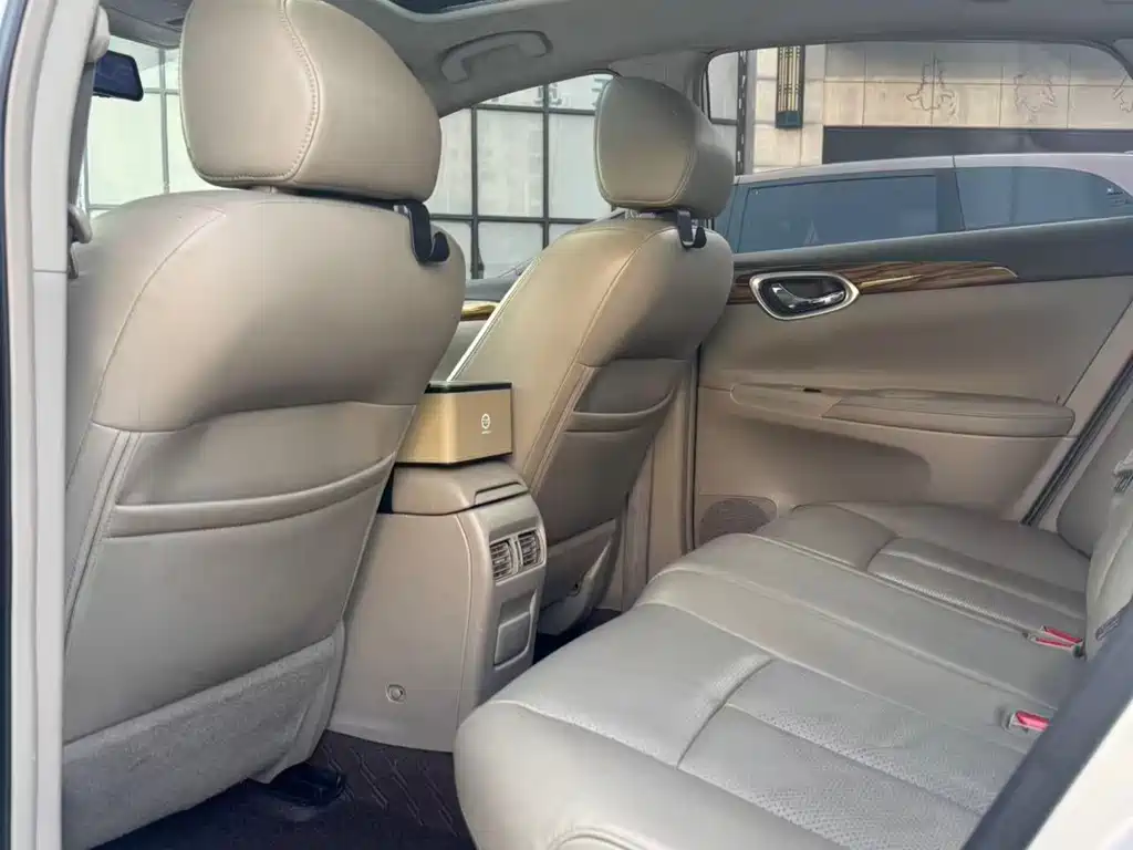 Nissan Sylphy — миниатюра 8