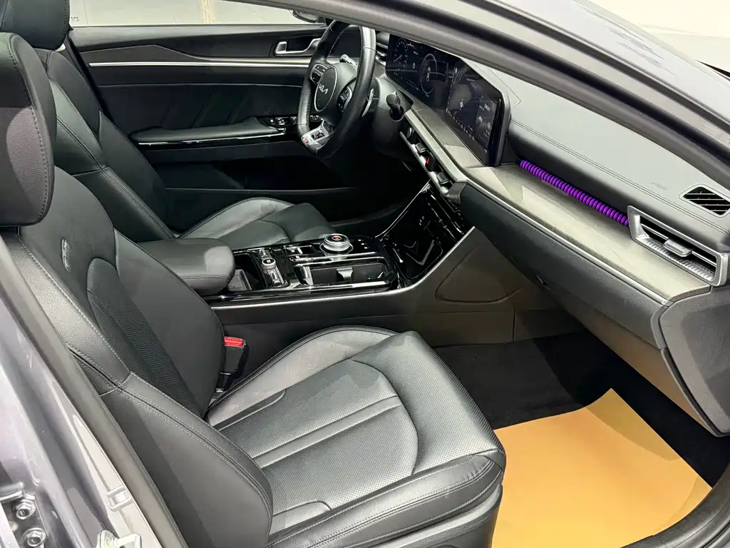 Kia K5 — миниатюра 22