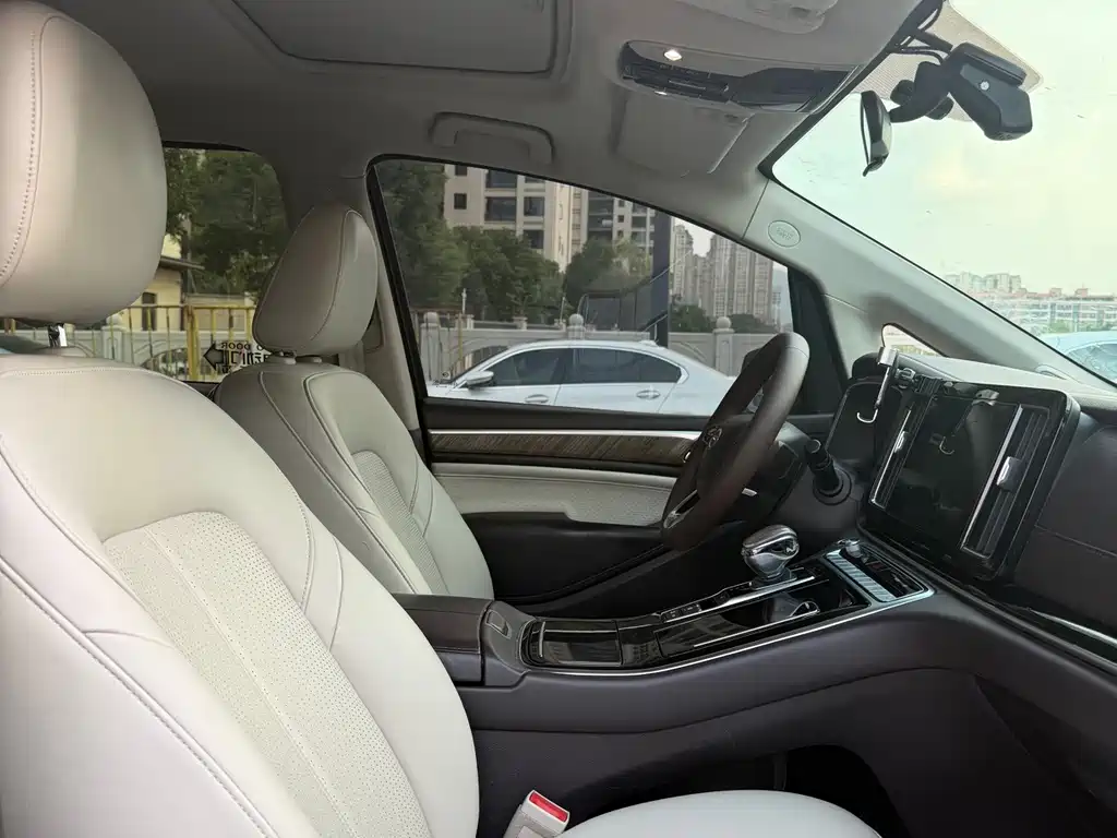 GAC Motor Trumpchi M8 — миниатюра 13