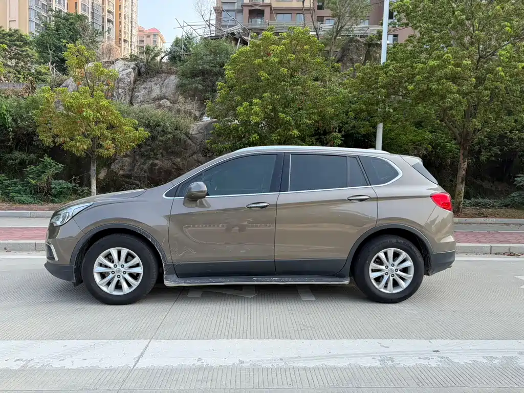 Buick Envision Plus — миниатюра 8