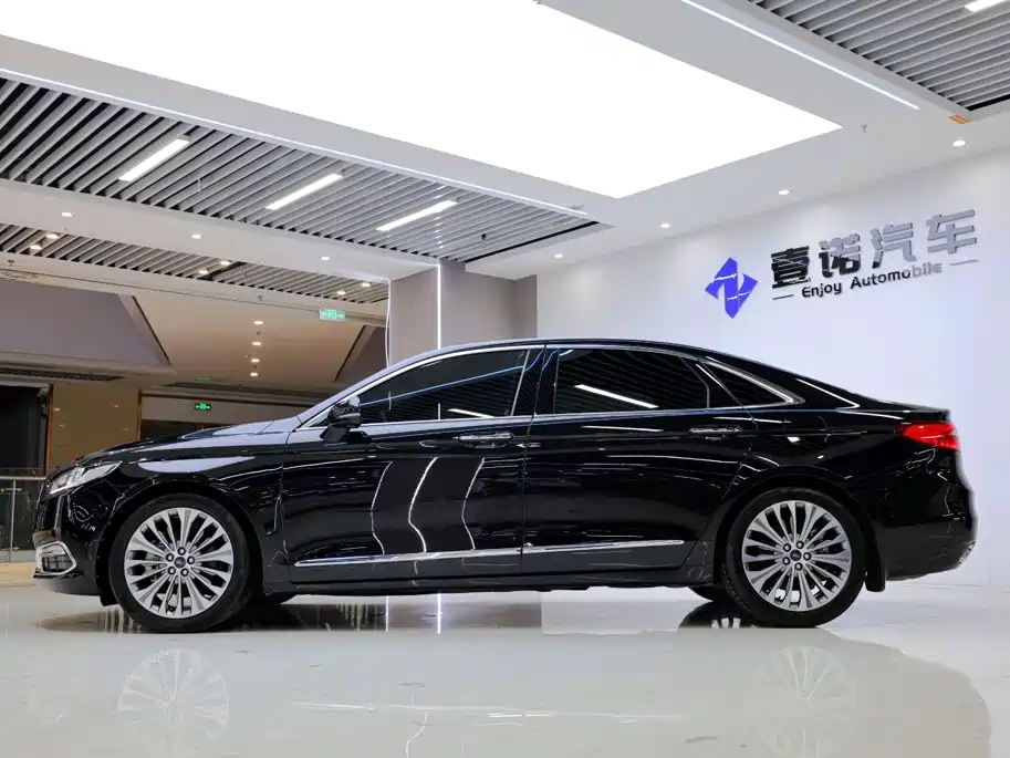 Ford Taurus — миниатюра 3