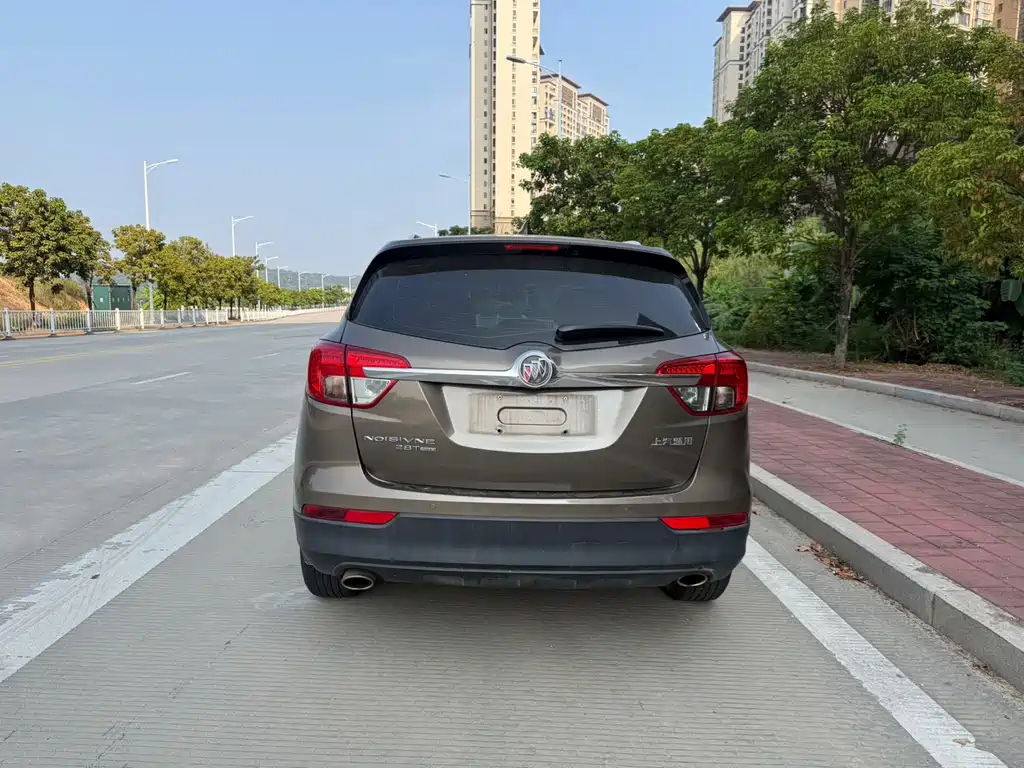 Buick Envision Plus — миниатюра 11