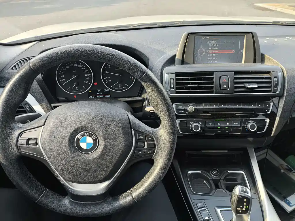 BMW 2 Series (Import) — миниатюра 4