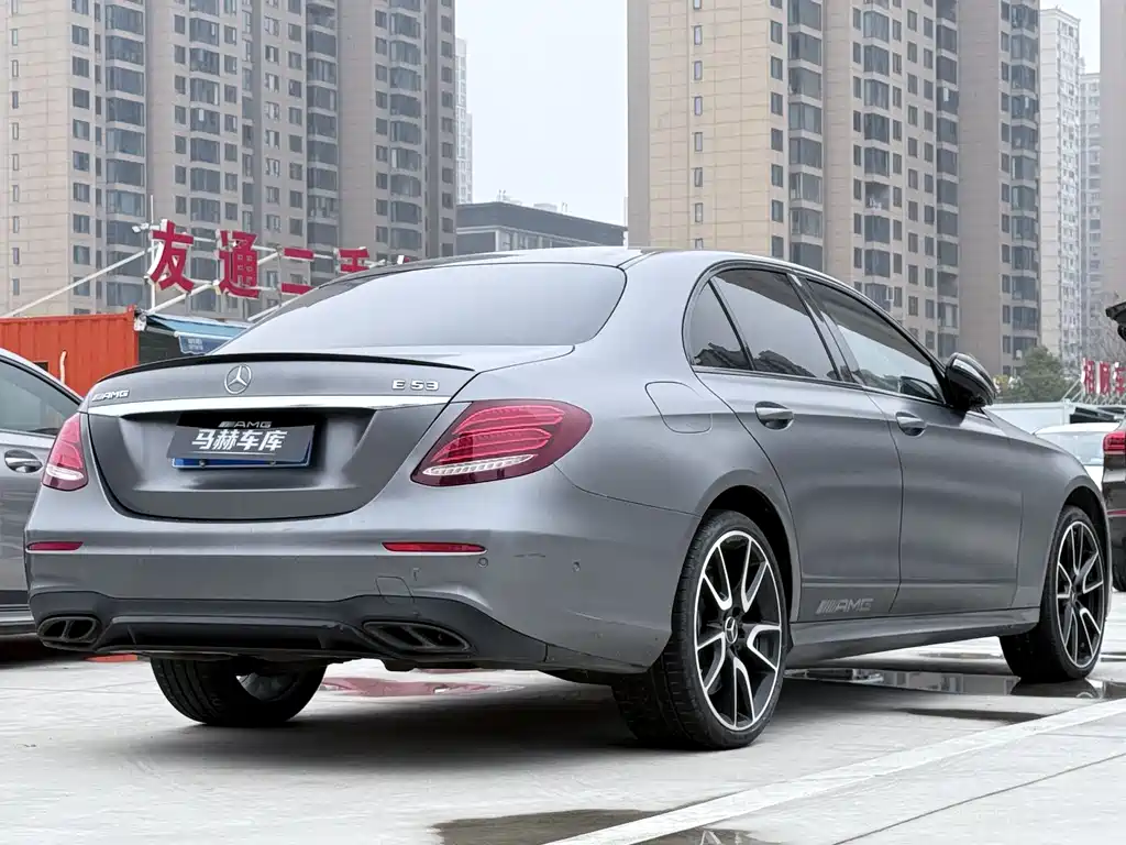 MERCEDES-BENZ E CLASS AMG