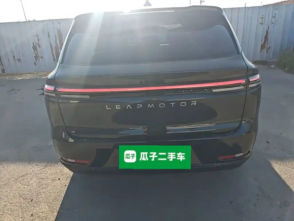 Leapmotor Leapmotor C10 — миниатюра 6