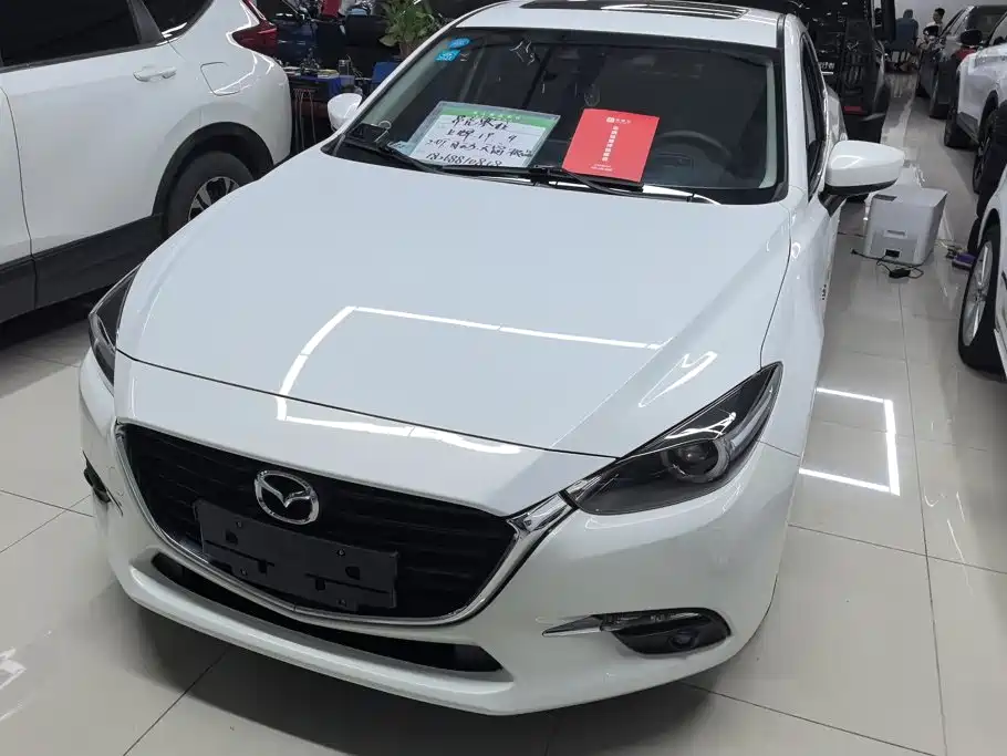 Mazda 3 Axela — миниатюра 2