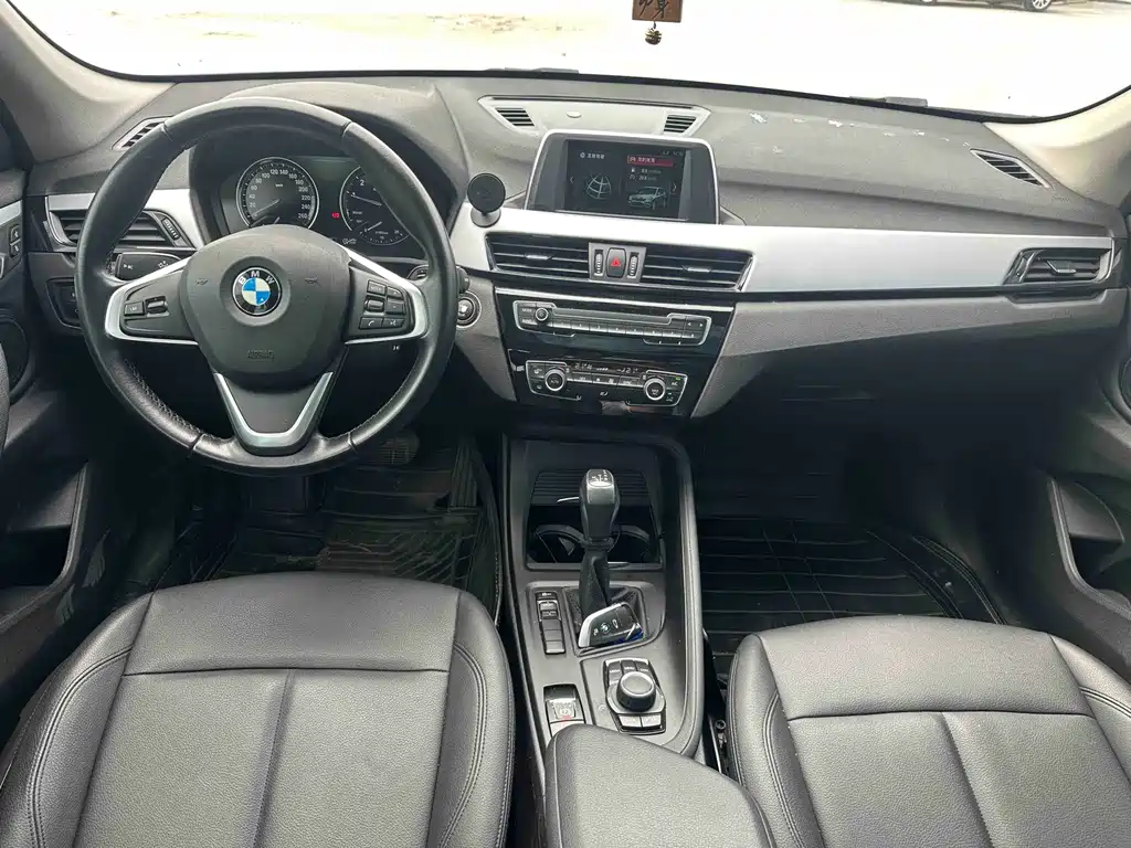 BMW X1 — миниатюра 5