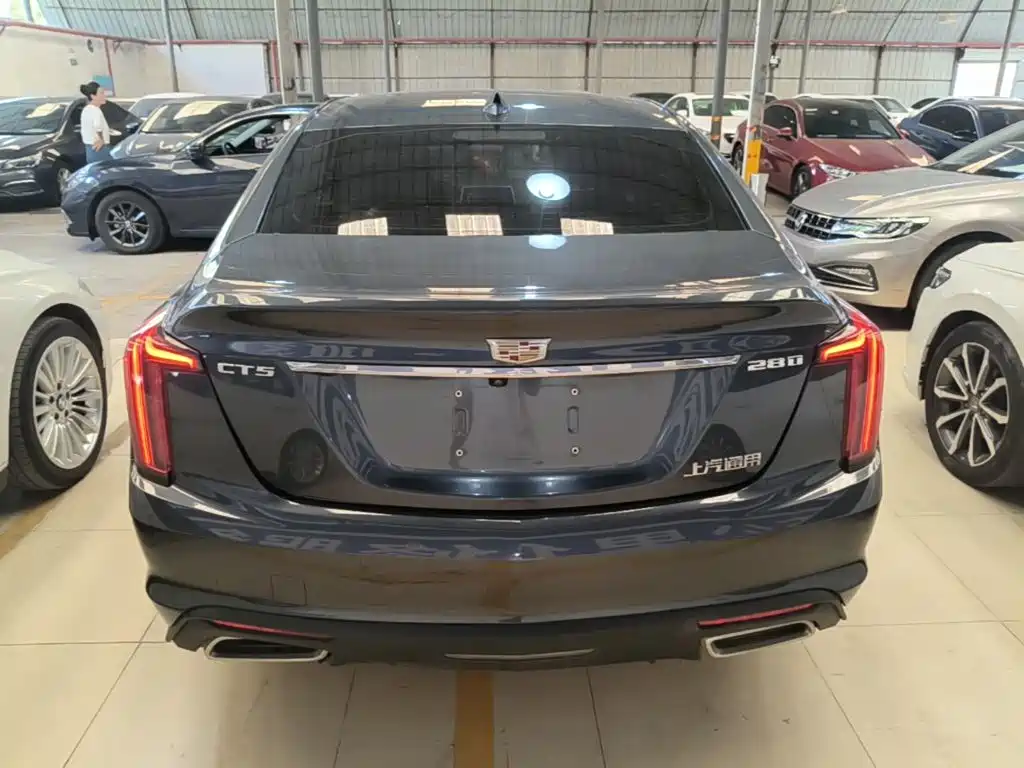 Cadillac CT5 — миниатюра 6