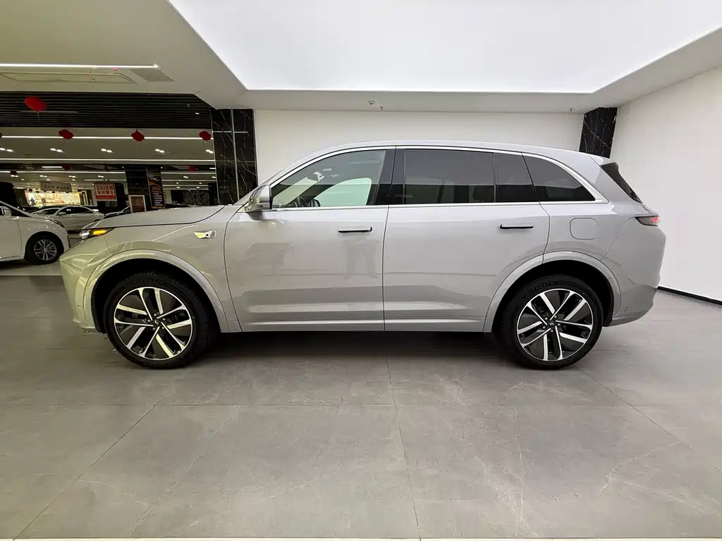 Li Auto Li L7 — миниатюра 10