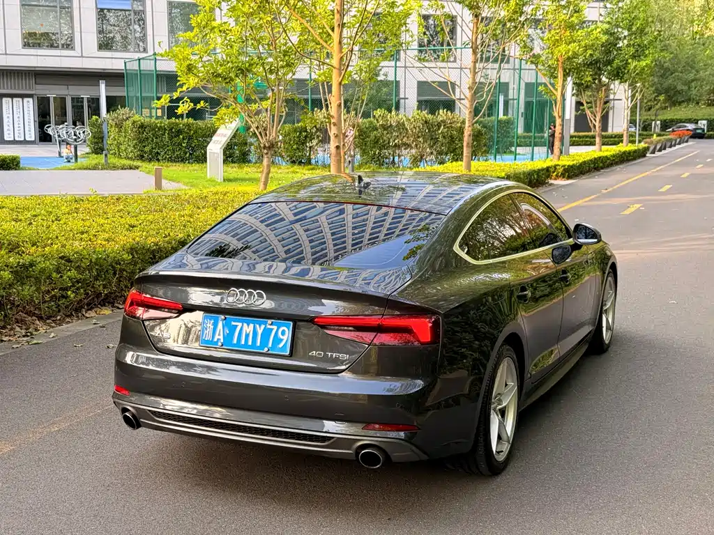 Audi A5 (Import) — миниатюра 5